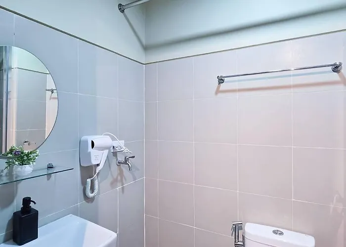 Citispace 1br Condotel At Fame Residences #fm32a Apartment